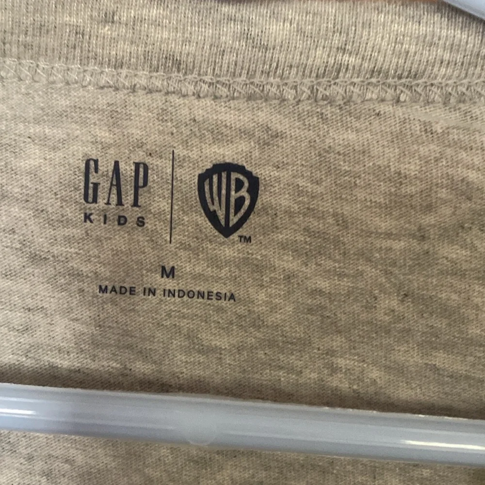 NWT Gap Elf Christmas long sleeve gray, size 8/M & short sleeve truck w/gifts
